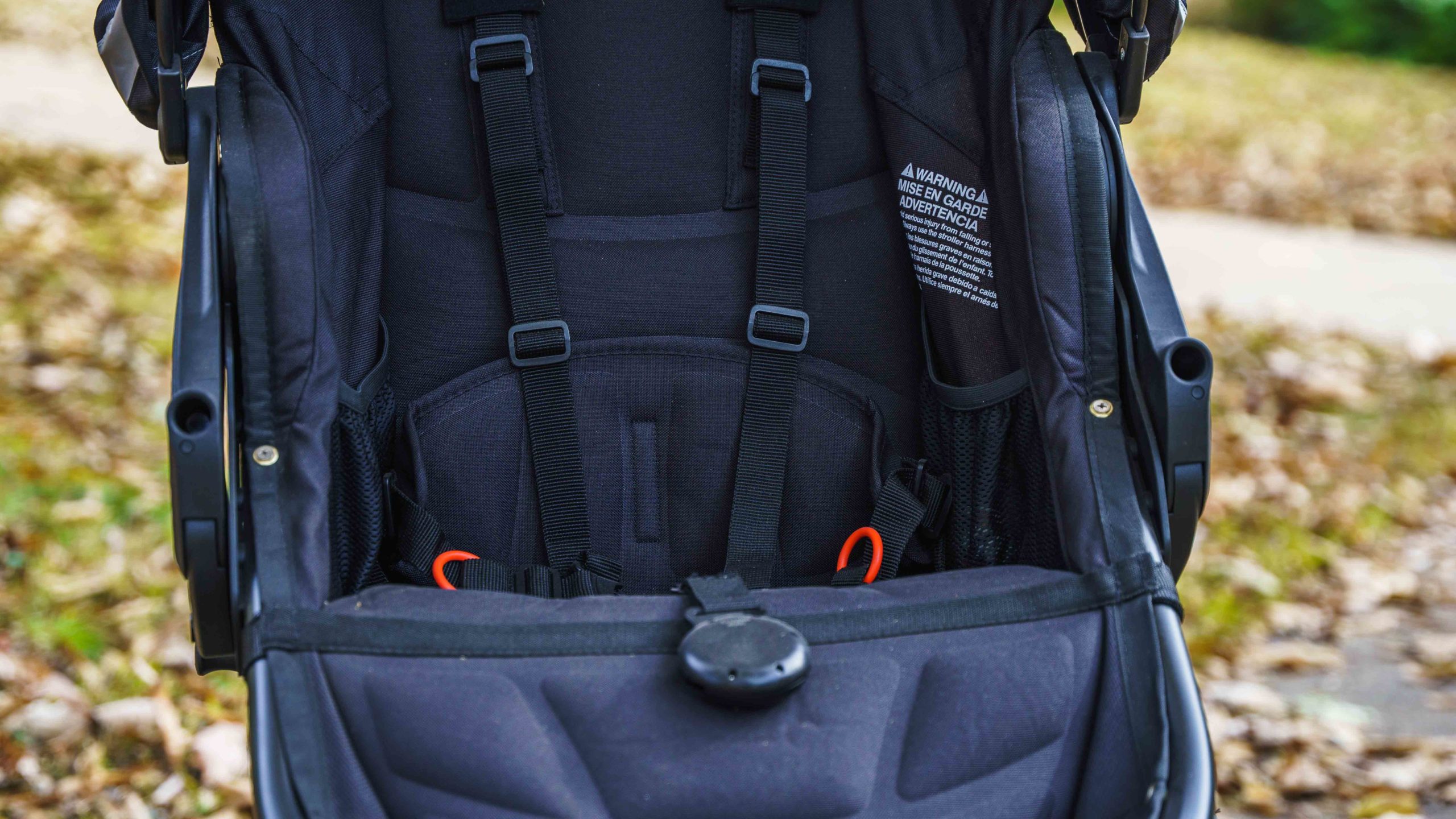 Straps on the BOB Revolution jogging stroller